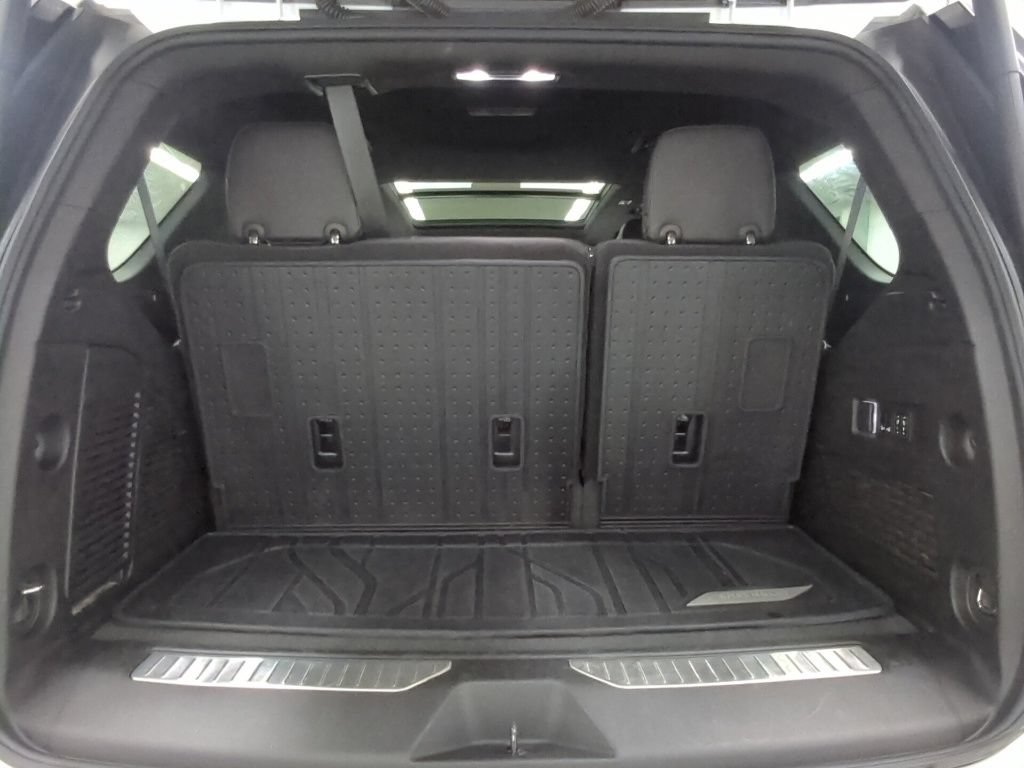 Used 2023 Chevrolet Tahoe RST w/ Luxury Package AWD/4WD image 33