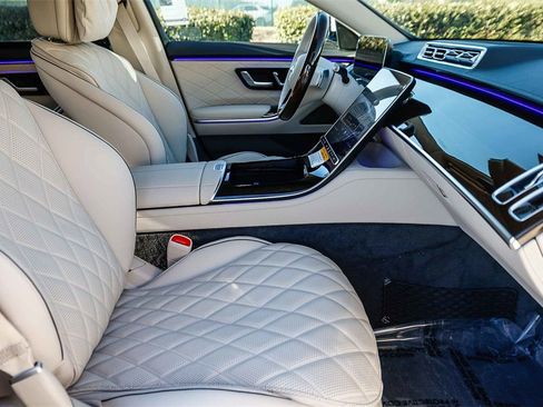 New 2026 Mercedes-Benz S 580 4MATIC Sedan image 17