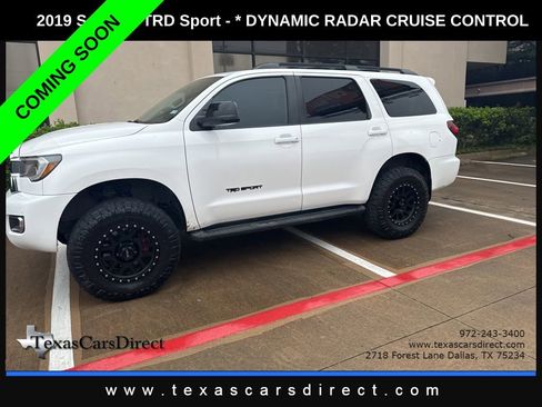 Used 2019 Toyota Sequoia TRD Sport w/ TRD Sport Premium Package image 3