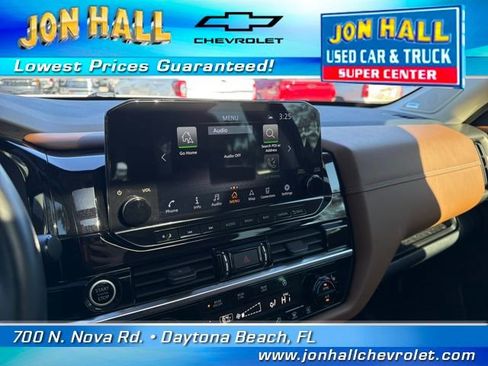 Used 2023 Nissan Pathfinder Platinum image 33