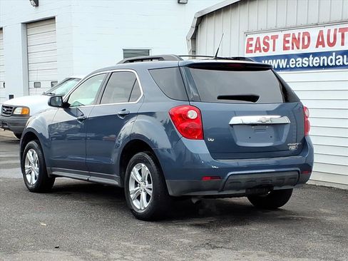 Used 2011 Chevrolet Equinox LT w/ Driver Convenience Package image 3