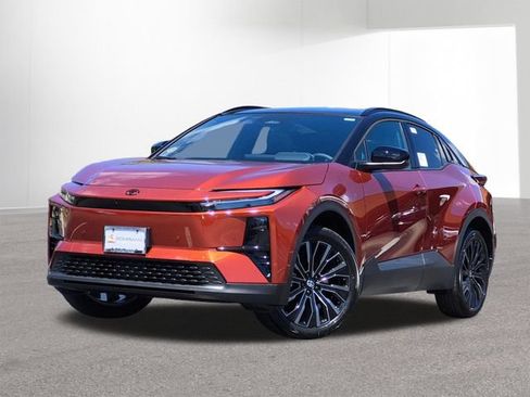 New 2026 Toyota C-HR AWD/4WD image 1