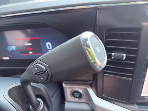 New 2026 Ford F350 XLT w/ XLT Premium Package image 31