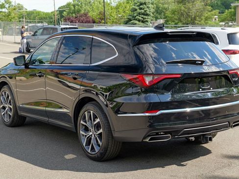 Used 2023 Acura MDX SH-AWD w/ Technology Package image 5