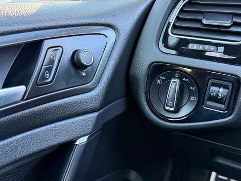 Used 2019 Volkswagen GTI Rabbit Edition FWD image 20