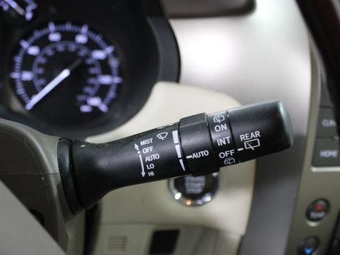 Used 2014 Lexus GX 460 w/ Premium Package AWD/4WD image 34