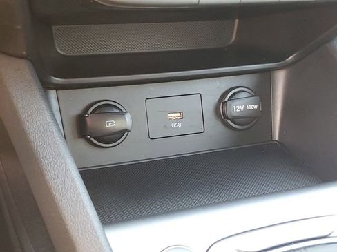 Certified 2023 Hyundai Kona SEL AWD/4WD image 30