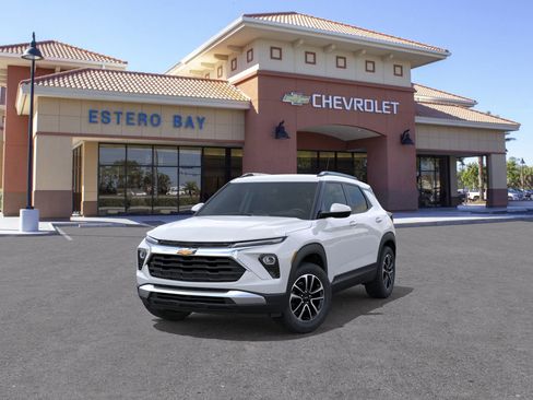 New 2026 Chevrolet TrailBlazer LT w/ Driver Confidence Package image 32