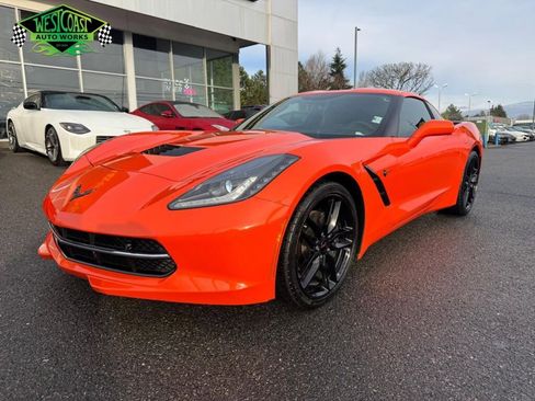 Used 2019 Chevrolet Corvette Stingray Coupe w/ 2LT Preferred Equipment Group image 1