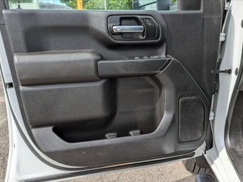 Used 2022 Chevrolet Silverado 2500 W/T w/ WT Convenience Package image 13