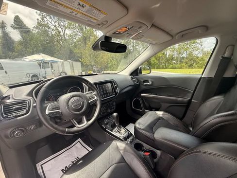 Used 2020 Jeep Compass Limited AWD/4WD image 13