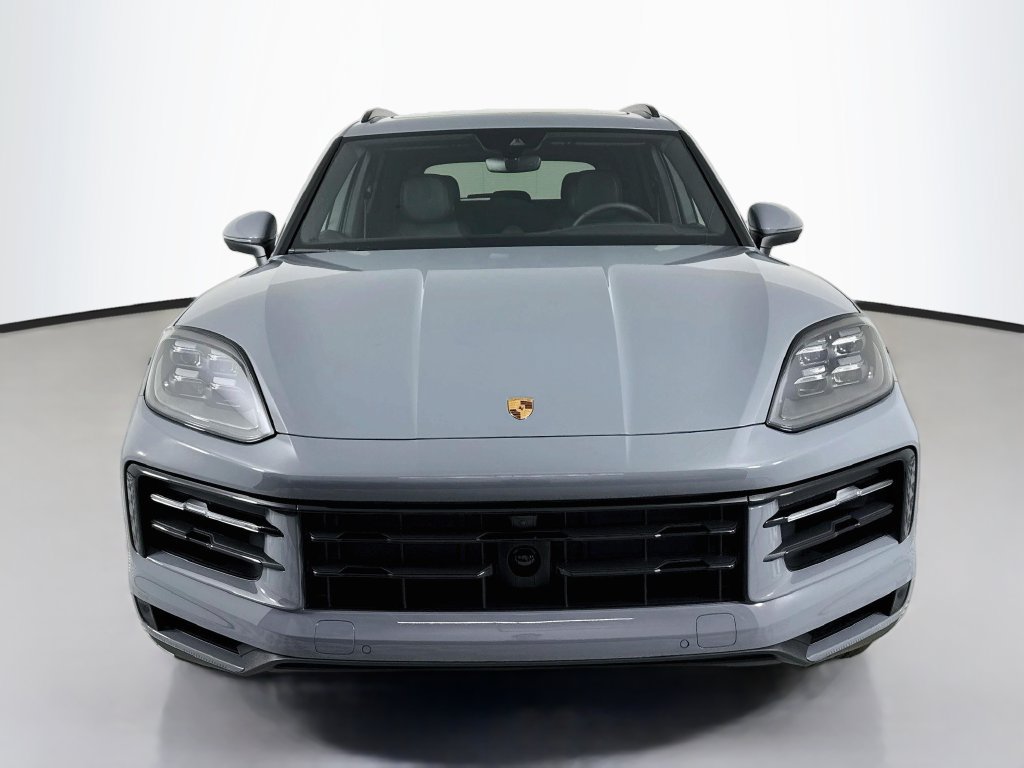 Certified 2026 Porsche Cayenne AWD/4WD image 6