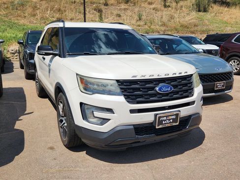 Used 2016 Ford Explorer Sport w/ Equipment Group 401A AWD/4WD image 19