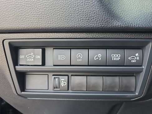 New 2026 Toyota Tundra SR5 AWD/4WD image 19