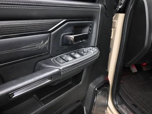 Used 2024 RAM 2500 Limited AWD/4WD image 16