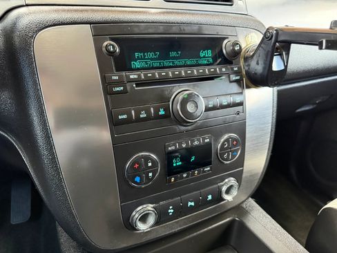 Used 2007 Chevrolet Tahoe LT w/ LT Preferred Equipment Group image 32