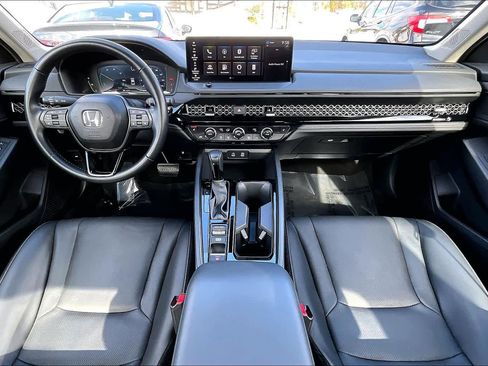 Used 2024 Honda Accord EX-L image 16