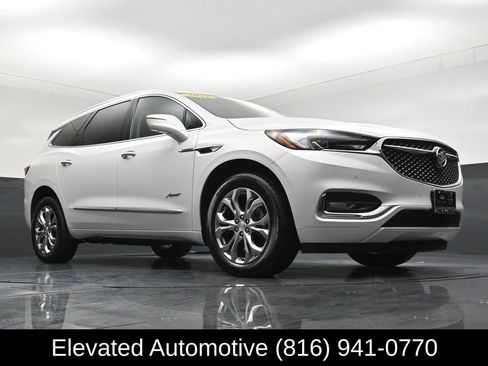 Used 2021 Buick Enclave Avenir w/ Avenir Technology Package AWD/4WD image 32