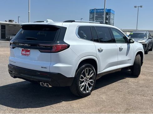 New 2026 GMC Acadia Denali Ultimate w/ LPO, Floor Liner Package AWD/4WD image 11