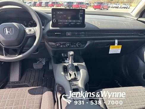 New 2026 Honda HR-V LX image 6
