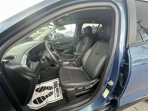 Used 2026 Buick Encore GX Sport Touring FWD image 14