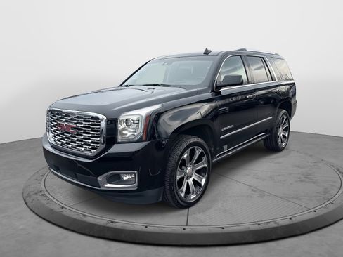 Used 2019 GMC Yukon Denali w/ Open Road Package image 3