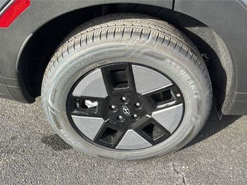 New 2026 Hyundai Santa Fe SE image 4