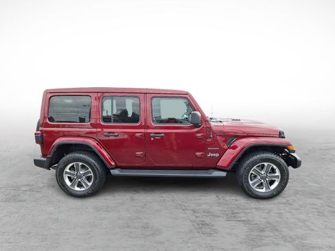 Used 2021 Jeep Wrangler Unlimited Sahara image 6