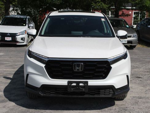 Used 2024 Honda CR-V EX image 2