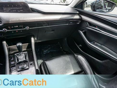 Used 2019 MAZDA MAZDA3 Sedan FWD image 23
