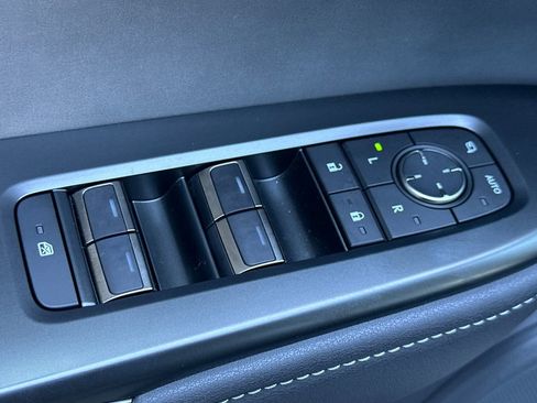 Used 2023 Lexus RZ 450e Premium w/ Technology Package image 13