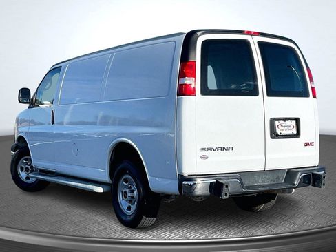 Used 2024 GMC Savana 2500 w/ Driver Convenience Package image 13