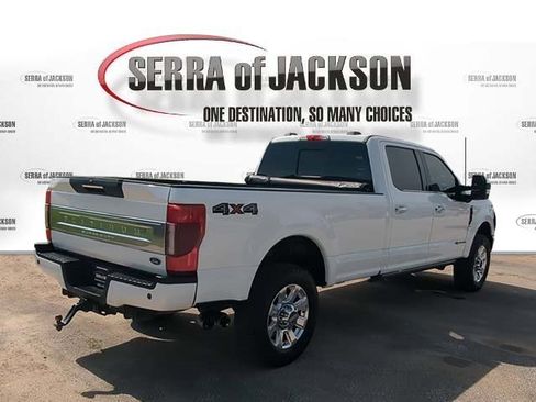 Used 2021 Ford F350 Platinum AWD/4WD image 8
