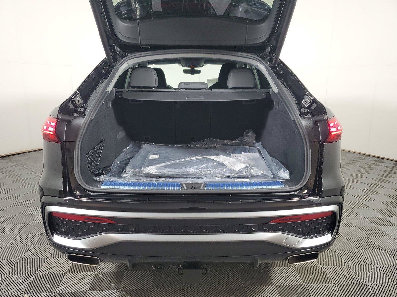 New 2026 Audi Q5 Premium Plus AWD/4WD image 9