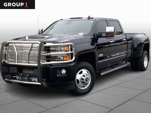 Used 2018 Chevrolet Silverado 3500 High Country w/ Duramax Plus Package image 1