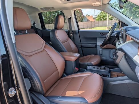 Used 2023 Ford Maverick Lariat w/ Lariat Luxury Package AWD/4WD image 25