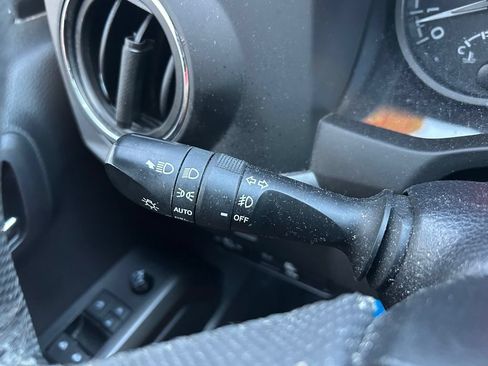 Used 2023 Toyota Tacoma TRD Off-Road w/ Technology Package AWD/4WD image 22