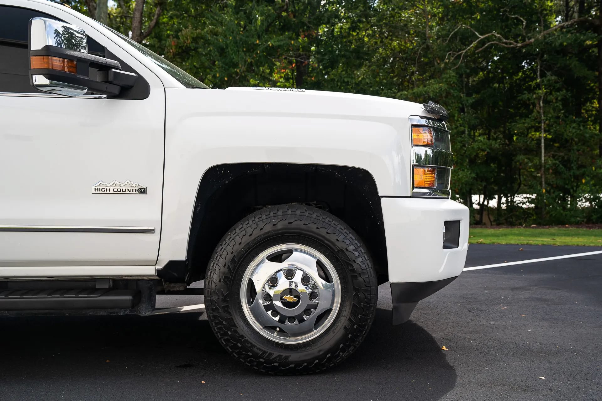 Used 2016 Chevrolet Silverado 3500 High Country w/ Duramax Plus Package AWD/4WD image 11