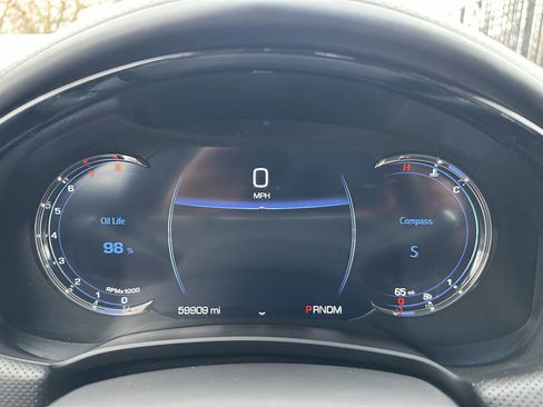 Used 2018 Cadillac XTS Vsport Platinum image 25