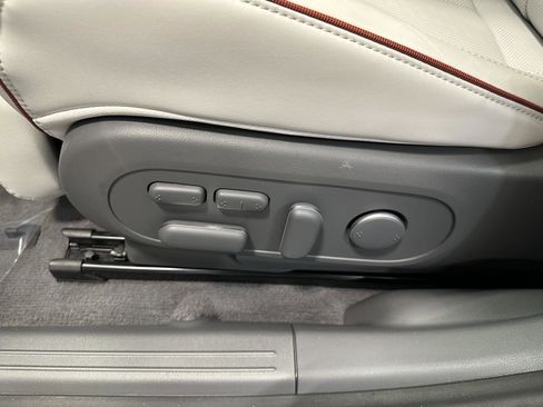 Certified 2024 Hyundai Ioniq 5 Limited image 12