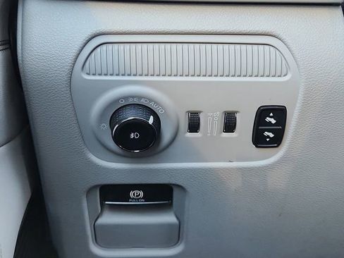 Used 2023 Jeep Wagoneer Series III w/ Convenience Group I image 19