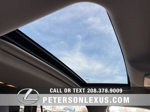 Used 2020 Toyota Highlander Limited image 13