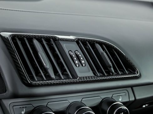 Used 2021 Audi R8 V10 performance image 35