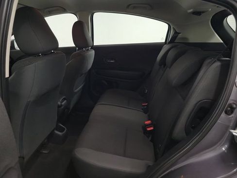 Used 2022 Honda HR-V LX image 12