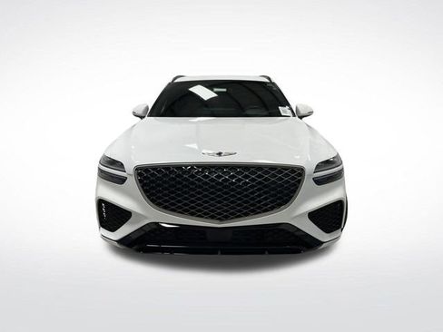 Used 2025 Genesis GV70 3.5T Sport image 12