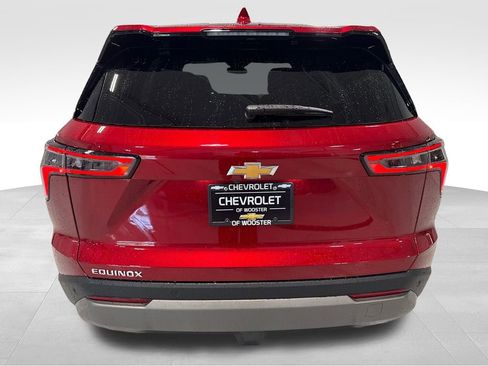 New 2026 Chevrolet Equinox LT w/ LPO, Floor Liner Package FWD image 48