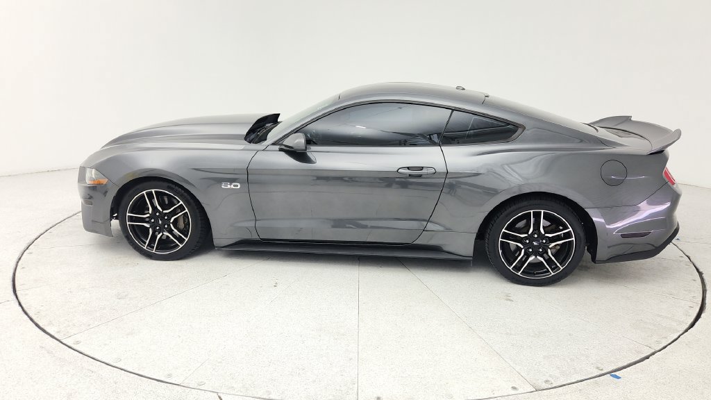 Used 2019 Ford Mustang GT RWD image 4