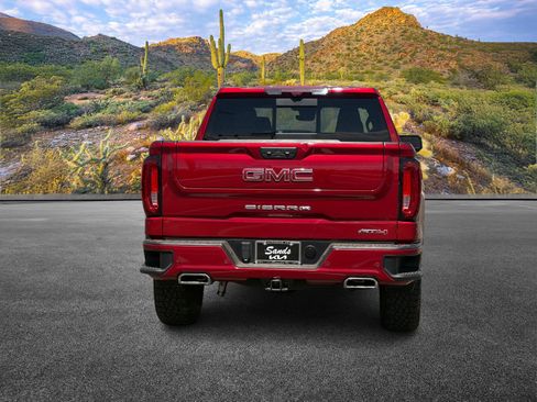 Used 2024 GMC Sierra 1500 AT4 w/ Technology Package image 9