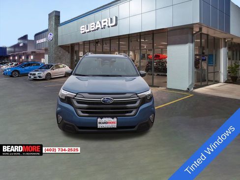 Used 2025 Subaru Forester Premium image 9