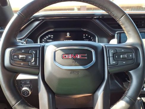 Used 2025 GMC Sierra 1500 AT4 w/ AT4 Premium Package AWD/4WD image 21